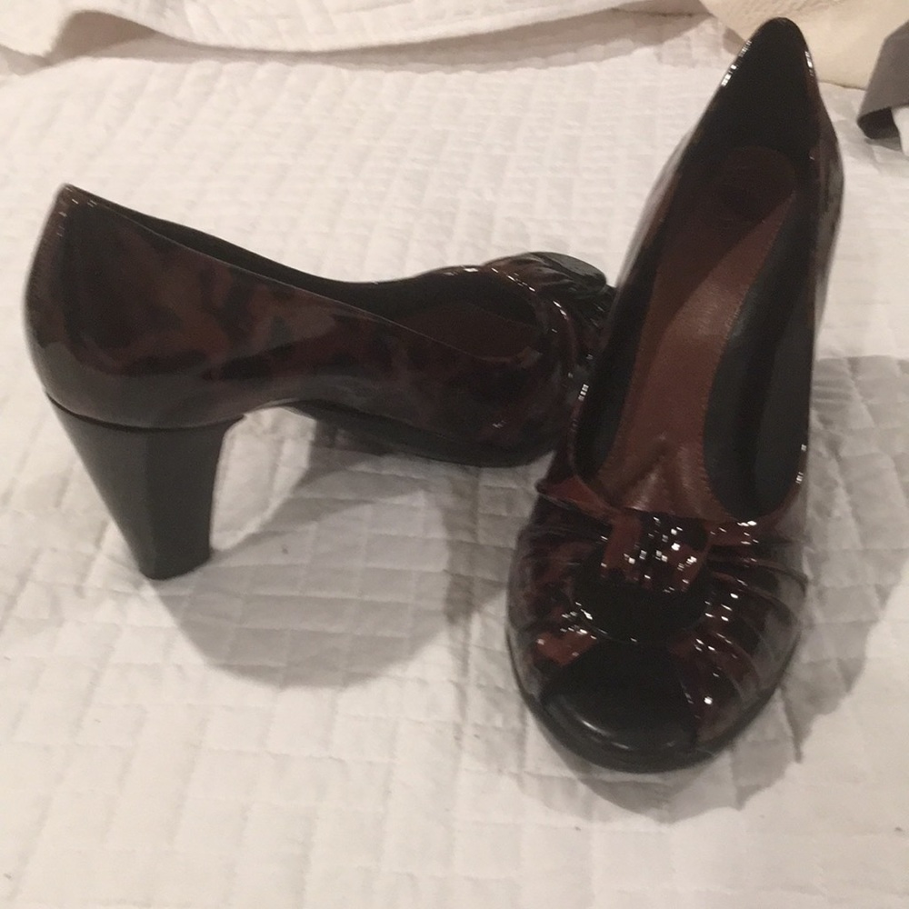 Nurture Peep Toe Tortoise Heels